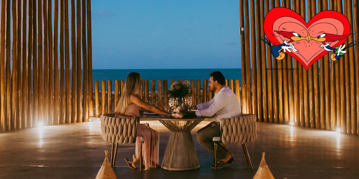 Interior restaurante romántico